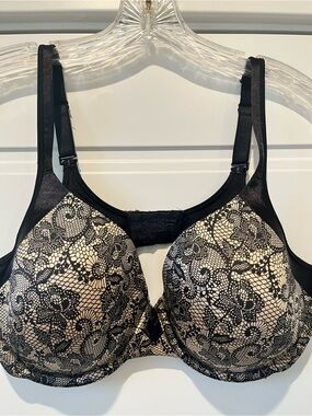 Playtex Black and Nude Lace Print Bra